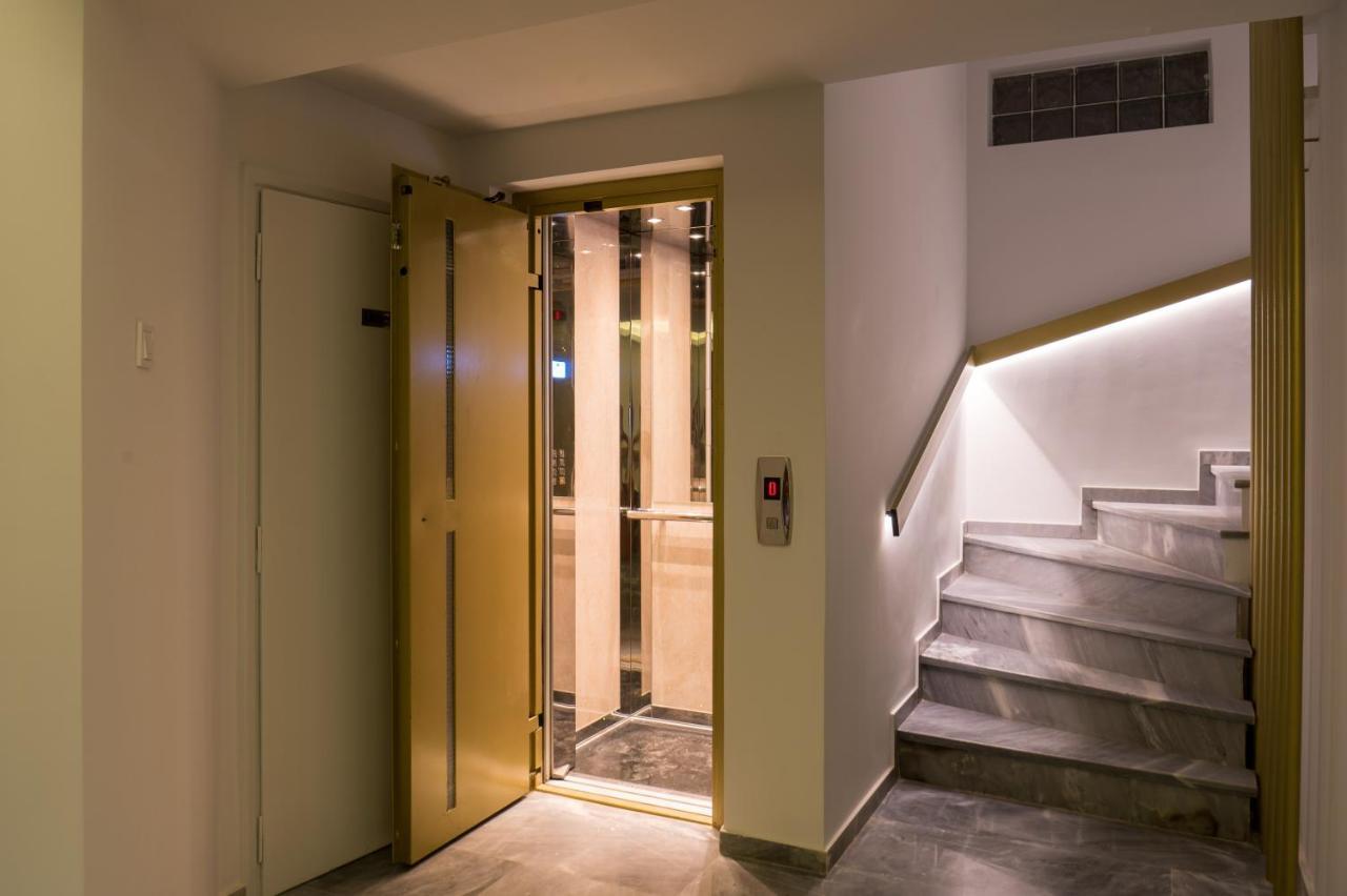 Chroma Lodge Rafina エクステリア 写真
